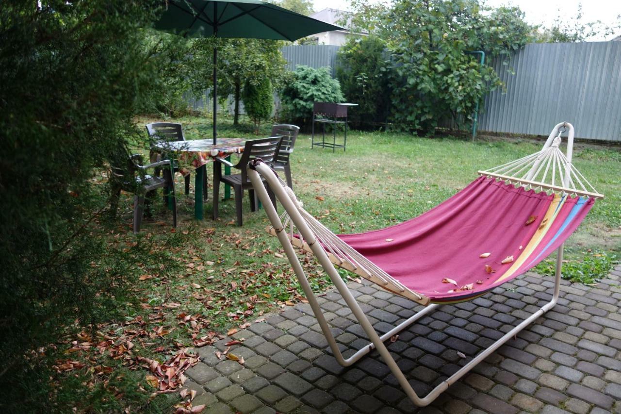Сучасний Котедж У Центрі Сваляви Svalyava Ngoại thất bức ảnh
